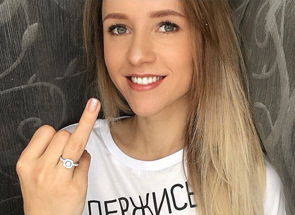 Экс-солистка «Ранеток» Лена Третьякова выходит замуж