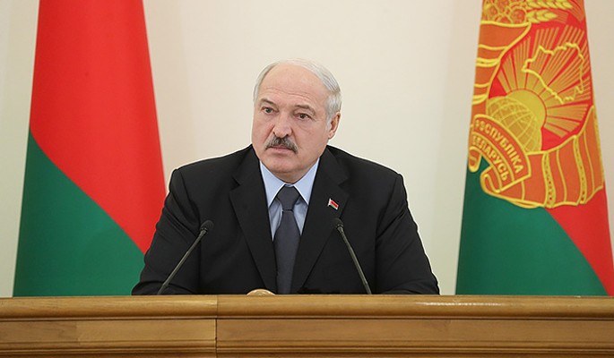 Майдан в Белоруссии: Лукашенко поставили ультиматум перед встречей с Путиным