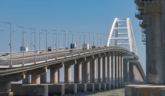 На Крымский мост потратят сотни миллионов после сообщений о закрытии